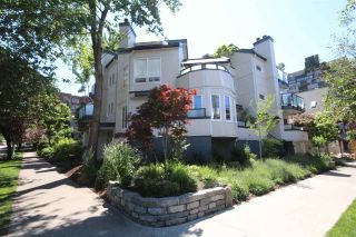 Photo 2: 103 1480 COMOX Street in Vancouver: West End VW Condo for sale (Vancouver West)  : MLS®# R2079978