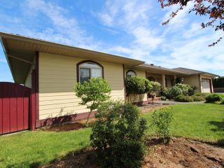 Photo 9: 944 Brooks Pl in COURTENAY: CV Courtenay East House for sale (Comox Valley)  : MLS®# 730969