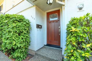 Photo 5: 111 1709 McKenzie Ave in Saanich: SE Mt Tolmie Row/Townhouse for sale (Saanich East)  : MLS®# 883098
