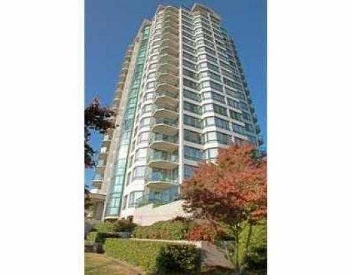 Main Photo: 102 121 10TH Street in New_Westminster: Uptown NW Condo for sale in "VISTA ROYALE" (New Westminster)  : MLS®# V753410