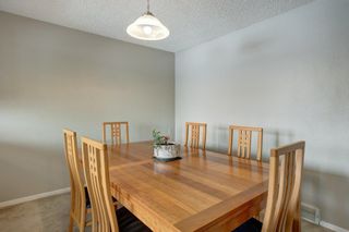 Photo 7: 143 Woodvale Bay SW in Calgary: Woodlands Row/Townhouse for sale : MLS®# A2022754
