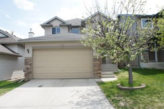 Photo 1: 142 Somerglen Road SW in Calgary: Somerset Detached for sale : MLS®# A2052226