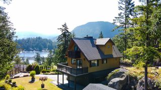 Photo 1: 4943 PANORAMA Drive in Garden Bay: Pender Harbour Egmont House for sale (Sunshine Coast)  : MLS®# R2705711