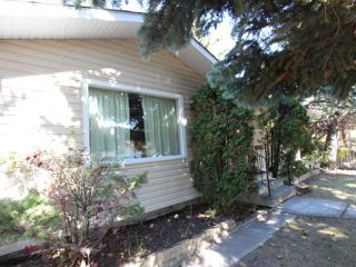 Photo 3: 7 FAIRVIEW Drive SE in CALGARY: Fairview Residential Detached Single Family for sale (Calgary)  : MLS®# C3540536