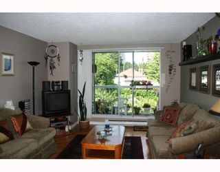 Photo 2: 419 65 1ST Street in New_Westminster: Downtown NW Condo for sale in "KINNAIRD PLACE" (New Westminster)  : MLS®# V776465