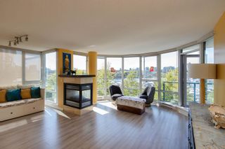 Photo 4: 502 1067 MARINASIDE Crescent in Vancouver: Yaletown Condo for sale in "QUAYWEST 2" (Vancouver West)  : MLS®# R2692320