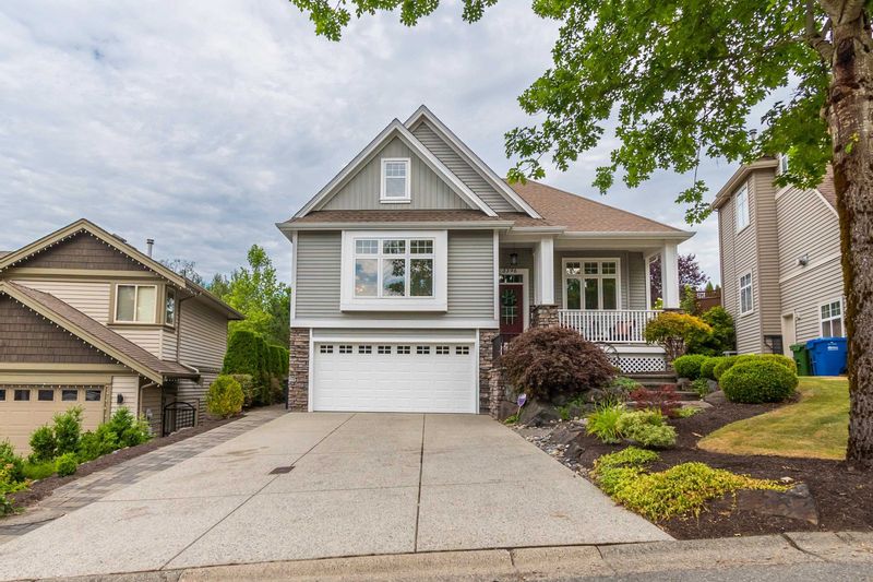 FEATURED LISTING: 3396 BLOSSOM Court Abbotsford