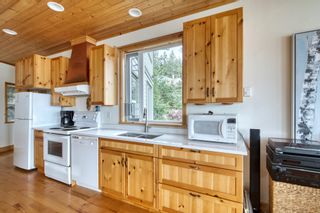 Photo 10: 280 ARBUTUS REACH Road in Gibsons: Gibsons & Area House for sale in "GIBSONS BLUFF" (Sunshine Coast)  : MLS®# R2841234