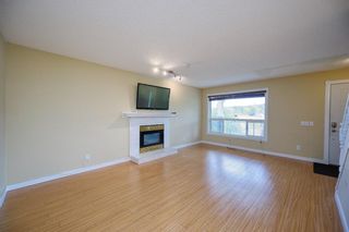 Photo 6: 4307 17 Avenue NW in Calgary: Montgomery Semi Detached (Half Duplex) for sale : MLS®# A1252516