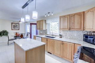Photo 14: 59 Shawnee Way SW in Calgary: Shawnee Slopes Detached for sale : MLS®# A2028711