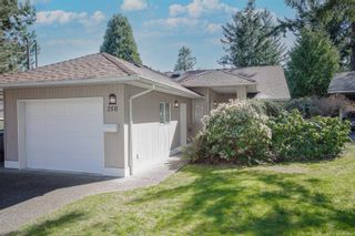 Photo 2: 750 Quilchena Cres in Nanaimo: Na Departure Bay Half Duplex for sale : MLS®# 870824