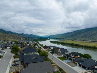 Photo 2: 2130 CANTLE Court in Kamloops: Batchelor Heights House for sale : MLS®# 172961