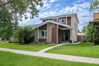Photo 1: 1068 Kildare Avenue East in Winnipeg: Canterbury Park Residential for sale (3M)  : MLS®# 202215843