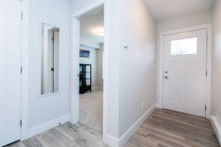 Photo 3: 13 16315 23A Avenue in Surrey: Grandview Surrey Townhouse for sale in "SOHO" (South Surrey White Rock)  : MLS®# R2430685