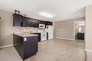 Photo 8: 207 5133 49 Street: Olds Apartment for sale : MLS®# A1177007