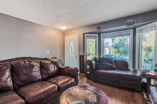 Photo 4: 275 Doverview Crescent SE in Calgary: Dover Detached for sale : MLS®# A2055060