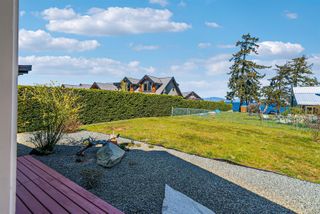 Photo 2: 7163 Peterson Rd in Lantzville: Na Lower Lantzville House for sale (Nanaimo)  : MLS®# 962116