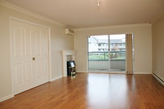 Photo 7: 216 2451 GLADWIN Road in Abbotsford: Abbotsford West Condo for sale in "Centennial Court - Maples" : MLS®# R2126088
