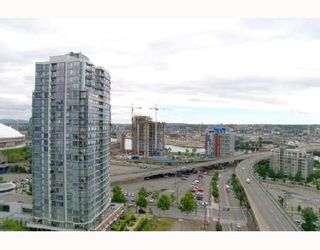 Photo 9: 1805 989 BEATTY Street in Vancouver: Downtown VW Condo for sale in "NOVA" (Vancouver West)  : MLS®# V662596