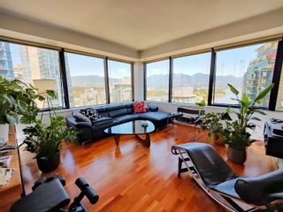 Photo 1: 1502 1333 W GEORGIA Street in Vancouver: Coal Harbour Condo for sale in "QUBE" (Vancouver West)  : MLS®# R2778726