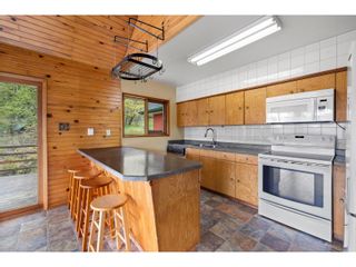 Photo 13: 14998 HIGHWAY 3A in Gray Creek: House for sale : MLS®# 2476668