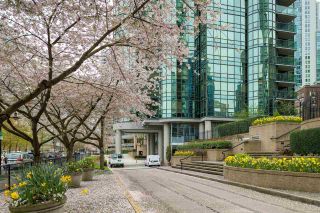 Photo 17: 701 555 JERVIS Street in Vancouver: Coal Harbour Condo for sale in "HARBOURSIDE PARK" (Vancouver West)  : MLS®# R2255524