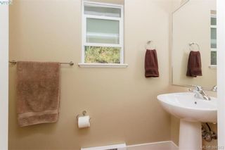 Photo 10: 2121 Greenhill Rise in VICTORIA: La Bear Mountain Row/Townhouse for sale (Langford)  : MLS®# 790906