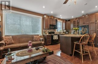 Photo 10: 598 WADE Avenue Unit# 102 in Penticton: House for sale : MLS®# 201936