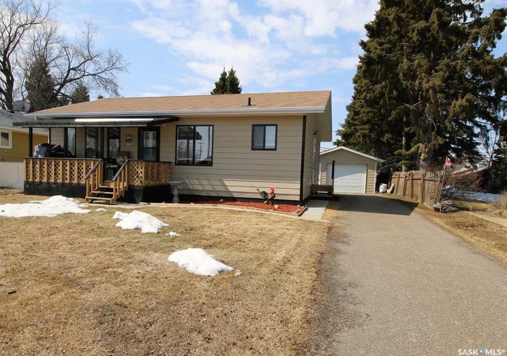 Main Photo: 391 2nd Street West in Glaslyn: Residential for sale : MLS®# SK892463