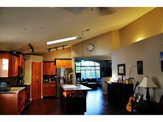 Photo 7: 23810 122ND AV in Maple Ridge: East Central House for sale : MLS®# V1136857