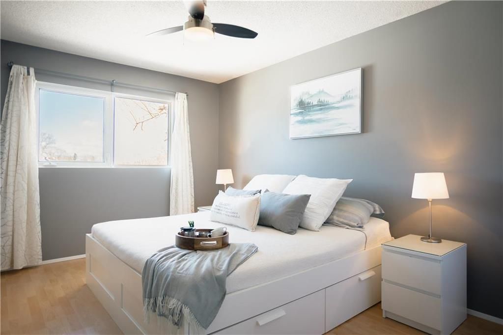 Photo 20: Photos: 1714 Chancellor Drive in Winnipeg: Waverley Heights Residential for sale (1L)  : MLS®# 202208250
