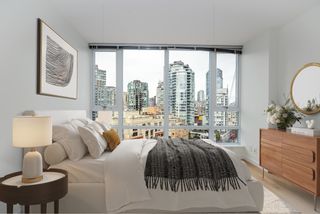 Photo 31: 2105 788 HAMILTON Street in Vancouver: Downtown VW Condo for sale in "TV Towers 1" (Vancouver West)  : MLS®# R2844965