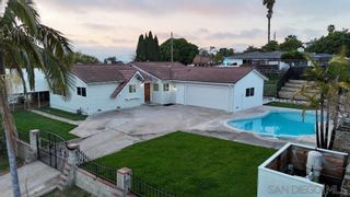 Main Photo: House for sale : 3 bedrooms : 800 Smith Dr in Vista