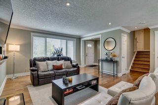 Photo 10: 627 Strathcona Drive SW in Calgary: Strathcona Park Detached for sale : MLS®# A2082342