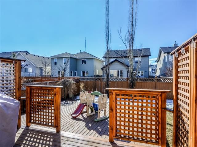 Photo 13: Photos: 81 COUGARSTONE Crescent SW in Calgary: Cougar Ridge House for sale : MLS®# C4050640