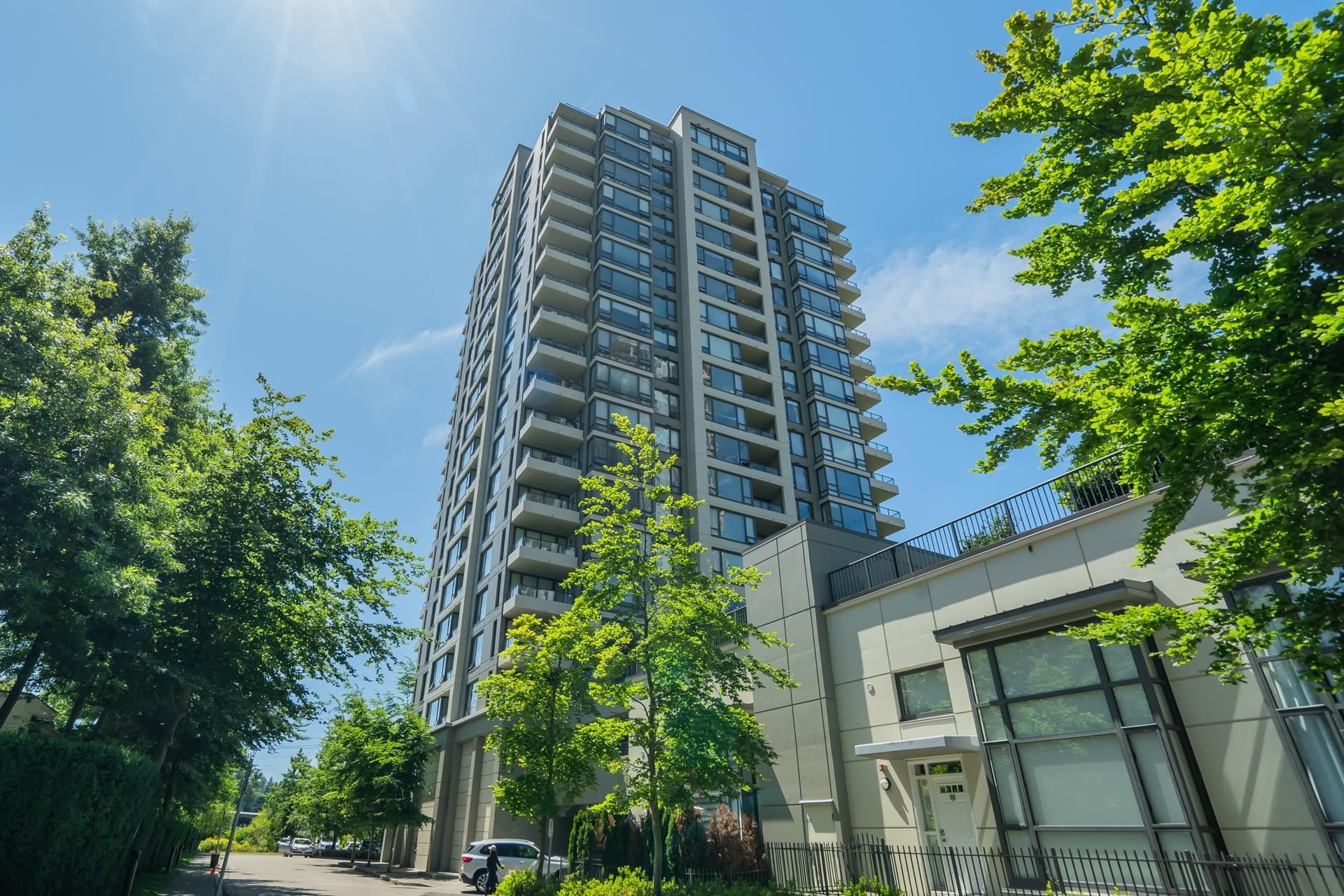 Main Photo: 1703 4178 DAWSON Street in Burnaby: Brentwood Park Condo for sale (Burnaby North)  : MLS®# R2799606