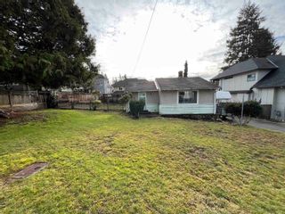 Photo 2: 16352 10TH Avenue in Surrey: King George Corridor House for sale (South Surrey White Rock)  : MLS®# R2843119