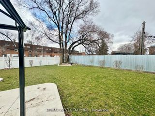 Photo 39: 26 Elmvale Crescent in Toronto: West Humber-Clairville House (2-Storey) for sale (Toronto W10)  : MLS®# W8247036