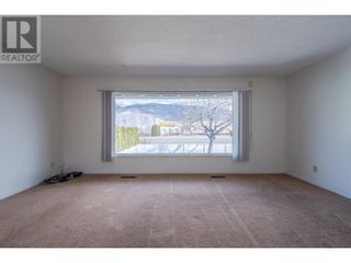 Photo 3: 8410 97th Street in Osoyoos: Hospitality for sale : MLS®# 10305964