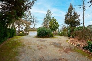 Photo 1: 13964 TALLON Place in Surrey: Bear Creek Green Timbers House for sale : MLS®# R2754125