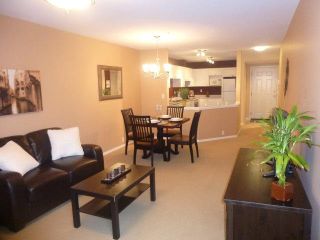 Photo 2: 305 5499 203RD Street in Langley: Langley City Condo for sale in "PIONEER PLACE" : MLS®# F1432247