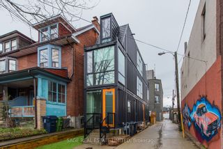 Photo 38: 138 St Clarens Avenue in Toronto: Dufferin Grove House (3-Storey) for sale (Toronto C01)  : MLS®# C8258806