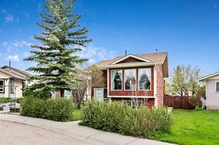 Main Photo: 140 Sandarac Way NW in Calgary: Sandstone Valley Detached for sale : MLS®# A2131920