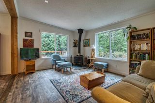 Photo 9: 1751 BLOWER Road in Sechelt: Sechelt District Manufactured Home for sale (Sunshine Coast)  : MLS®# R2512519