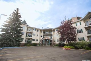 Photo 2: 203 1735 McKercher Drive in Saskatoon: Wildwood Residential for sale : MLS®# SK941323