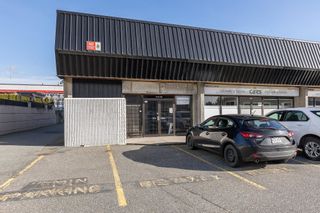 Main Photo: 1 2630 BOURQUIN Crescent in Abbotsford: Central Abbotsford Office for lease in "Little Oak Mall" : MLS®# C8057838