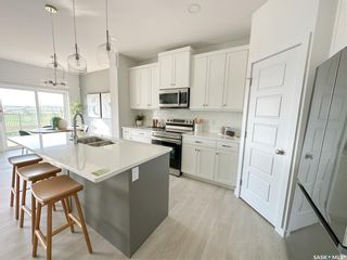 Photo 5: 112 Forsey Avenue in Saskatoon: Brighton Residential for sale : MLS®# SK945448