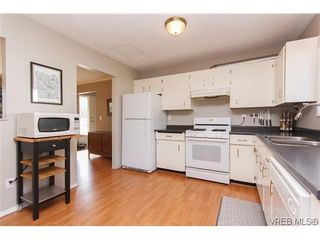 Photo 16: 1068 Costin Ave in VICTORIA: La Langford Proper Half Duplex for sale (Langford)  : MLS®# 635699