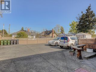Photo 24: 2719 Asquith St in Victoria: House for sale : MLS®# 960913
