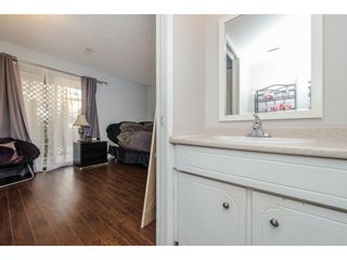 Photo 14: 1111 34909 OLD YALE Road in Abbotsford: Abbotsford East Condo for sale in "The  Gardens" : MLS®# R2140672